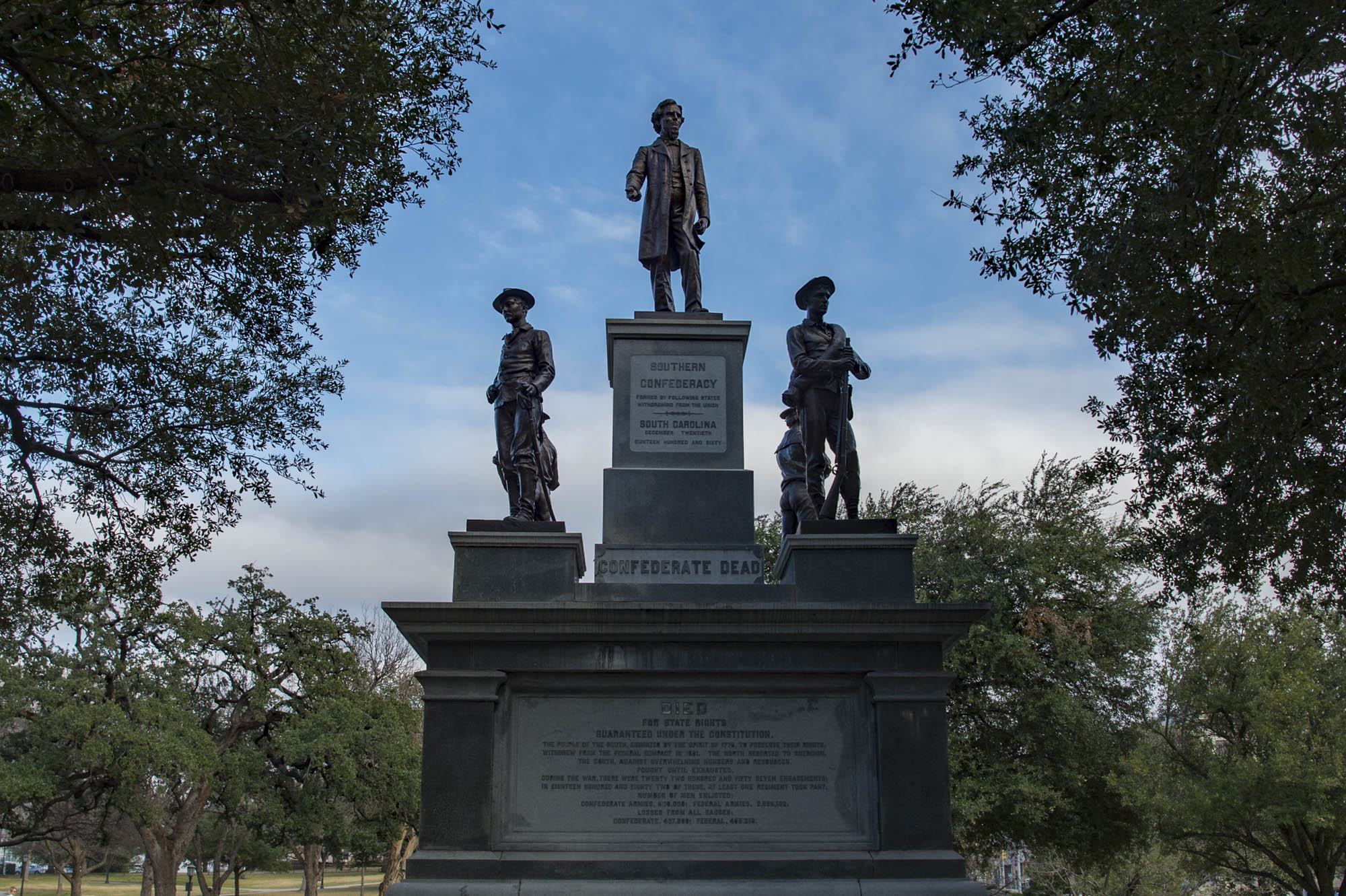 Confederate Soldiers Monument